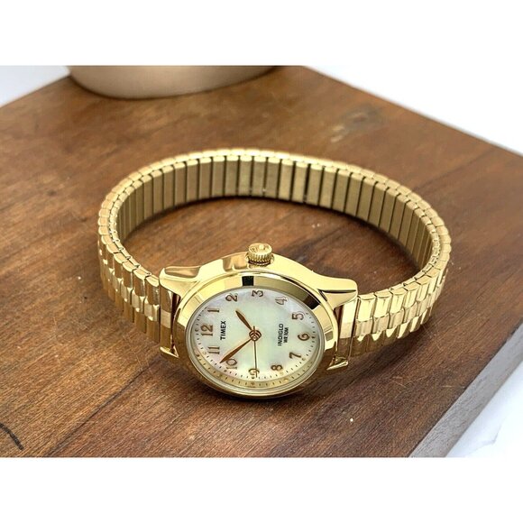 Timex Women's Watch T2M827 Gold Tone Stainless Steel Expansion Band Indiglo 25mm - Picture 8 of 14